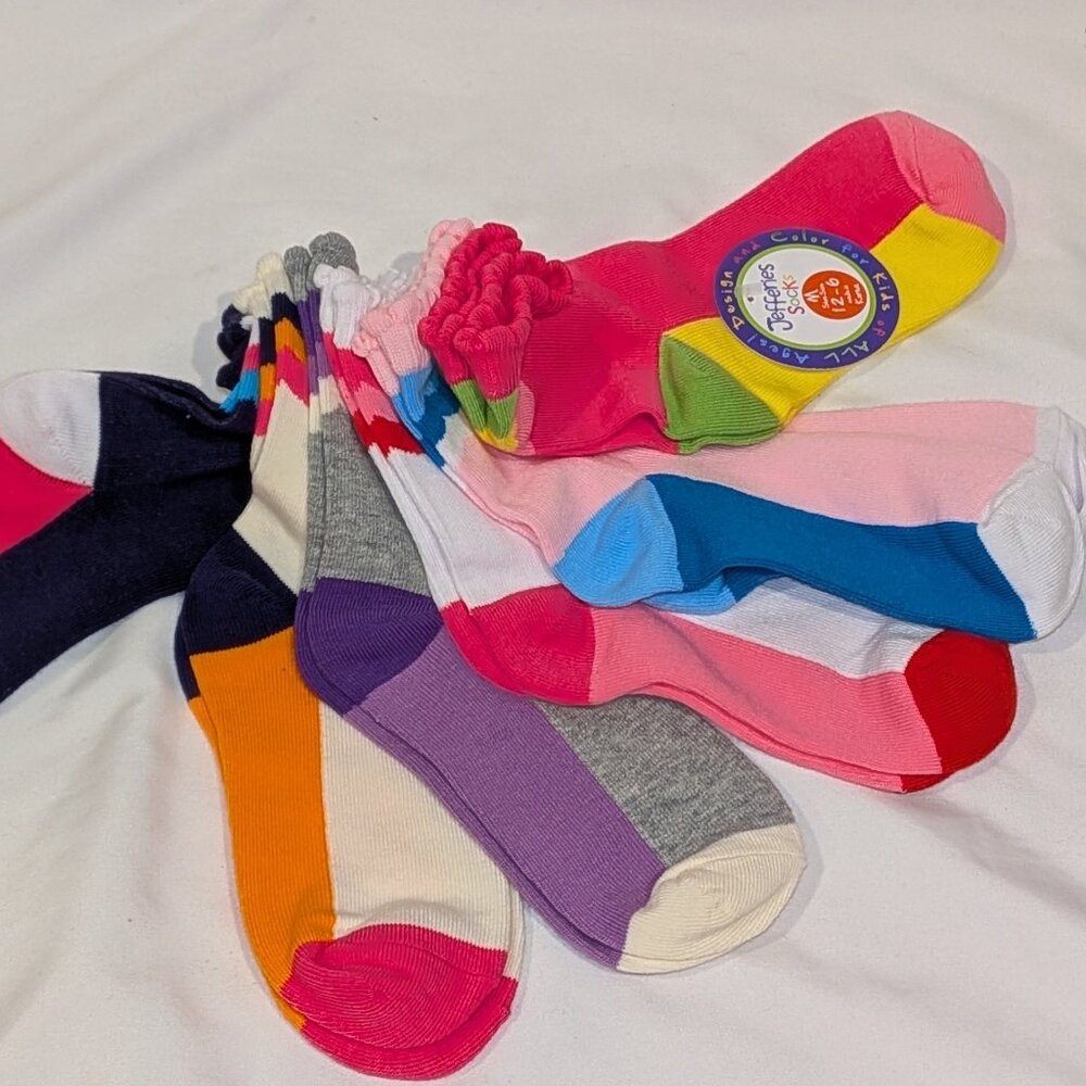 Girls Jefferies Socks, Scalloped Stripe Crew Socks 6 Pair Pack, Size M, NWT